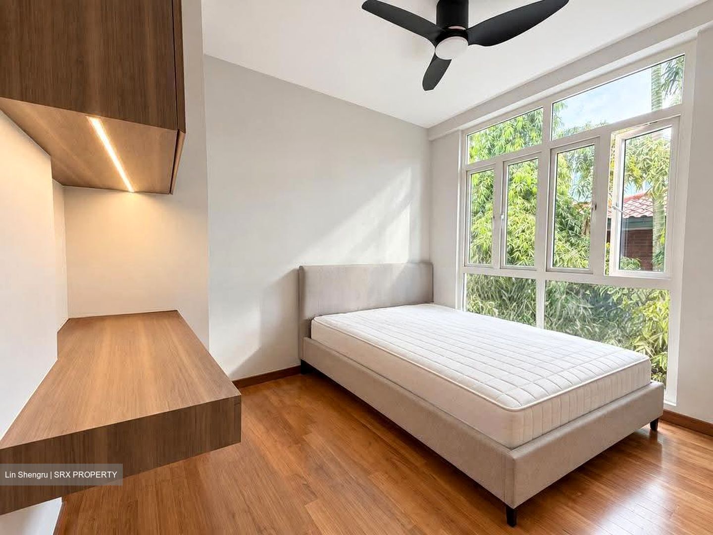 Palm Grove Regency (D19), Terrace #631132091